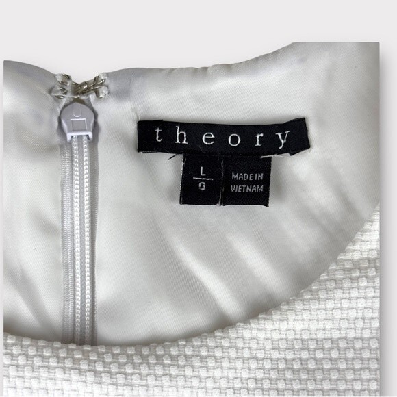 Theory White Sleeveless Blouse with attached Undershirt - Size Large - Picture 13 of 16